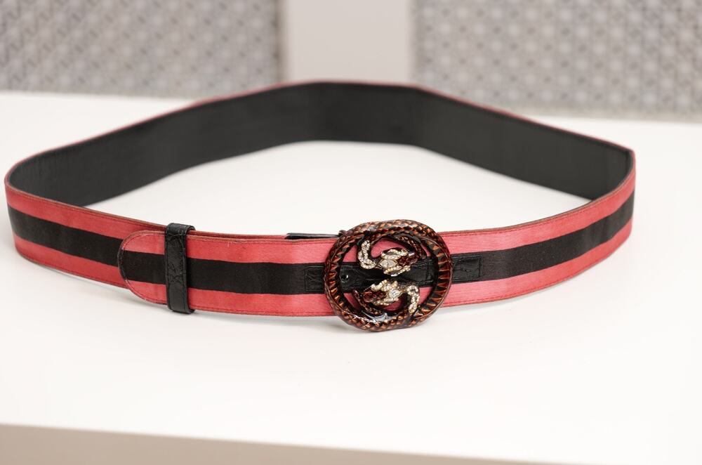 Gucci Tom Ford 2004 Pink Black Satin Jeweled Dragon Buckle Belt (90 / 36)